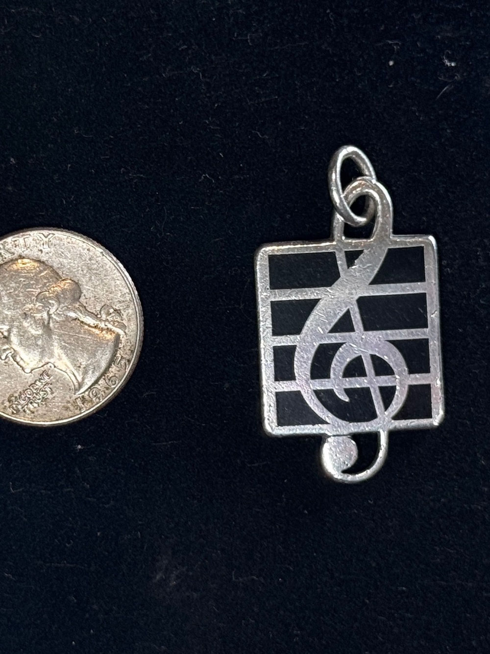 Tiffany & Co. Treble Clef Music Note Pendant Charm Keyring